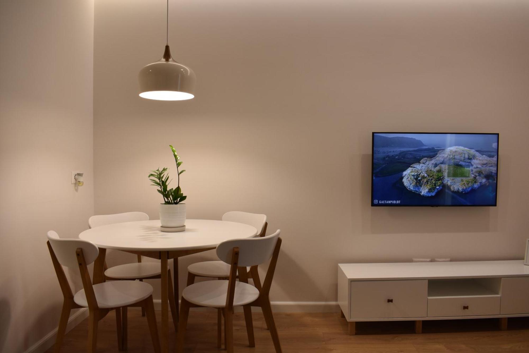 Tam Skanderbeg Square Serviced City Center Apartment No1 Tirana Exterior foto